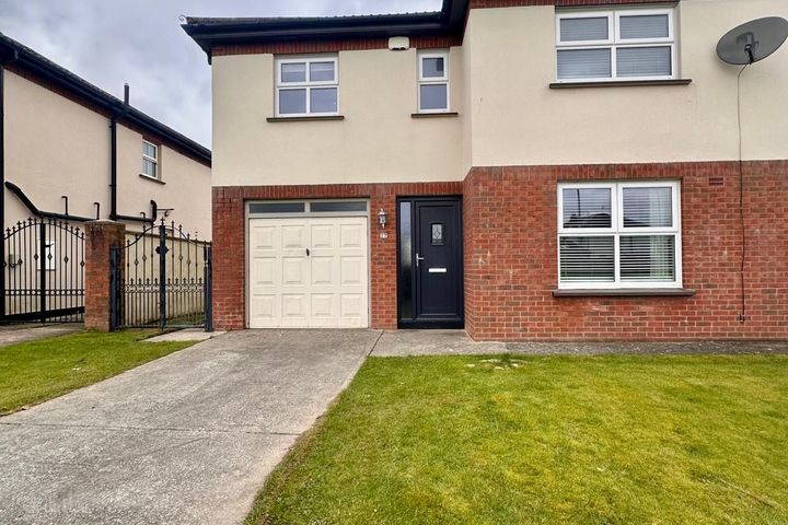 77 Kingswood, Blackrock Road, Dundalk, Co. Louth, A91A5X8
