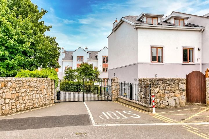 16 York Court, York Road, Dun Laoghaire, Monkstown, Co. Dublin