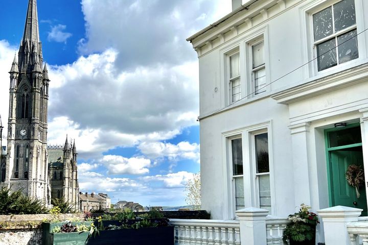 1 The Crescent, Spy Hill, Cobh, Co. Cork
