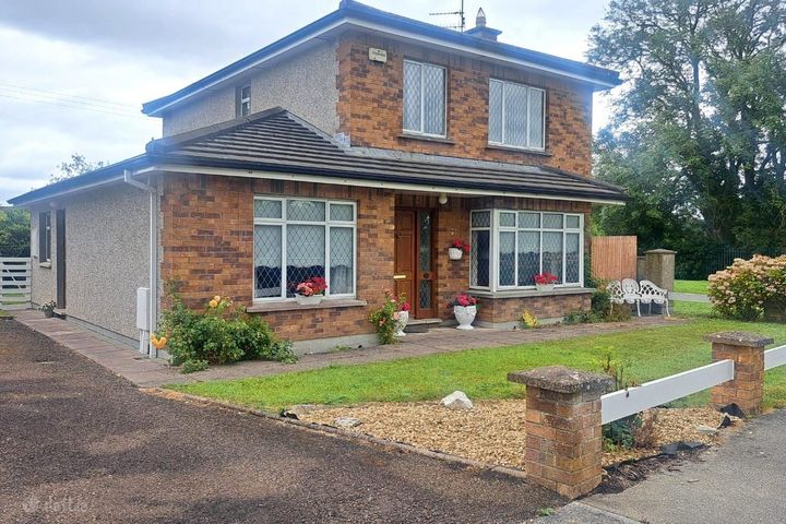 10 Mulberry Crest, Church Road, Mitchelstown, Co. Cork, P67KR52