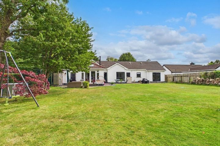 Bowhill, Fairyhouse Road, Ratoath, Co. Meath, A85AK51