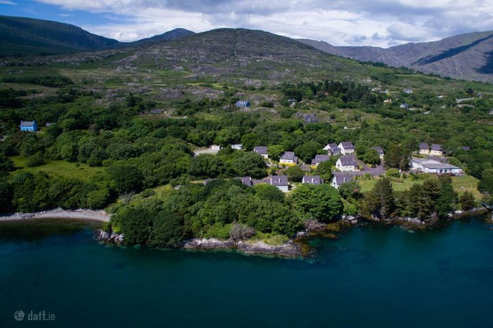 Berehaven Lodge Holiday Complex, Waterfall, Castletownbere, Co. Cork, P75YA37