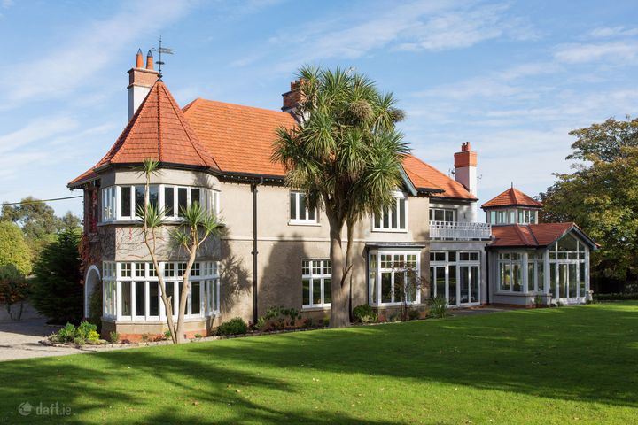 Fairlawn House, Saval Park Rd, Dalkey, Dublin