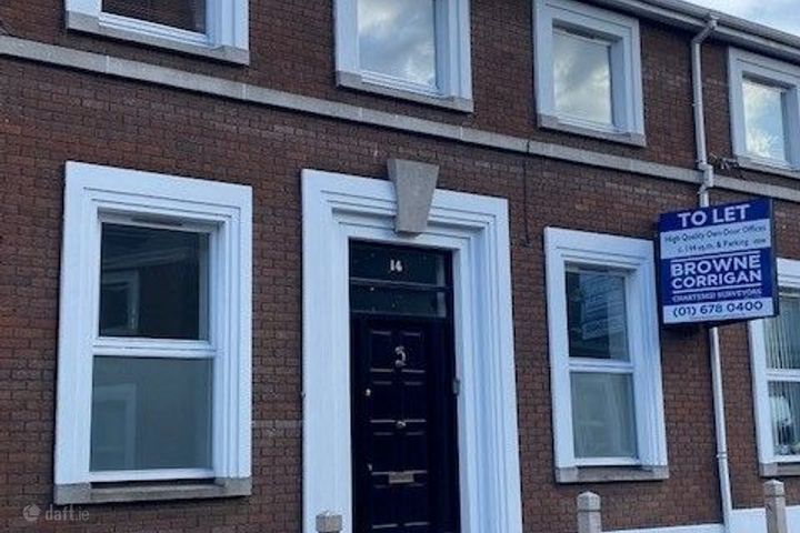 14 Clanwilliam Terrace, Grand Canal Dock, Dublin 2