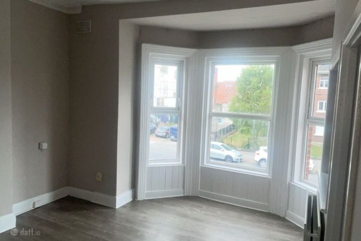 South Circular Road, Dublin 8, Dolphin's Barn, Dublin 8