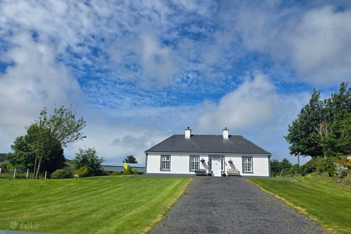 Srahwee, Carrowniskey, Cregganbaun, Co. Mayo