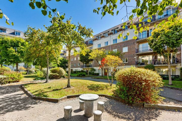 Apt 100, Hampton Square, D07 X28Y, Dublin 7, Co. Dublin