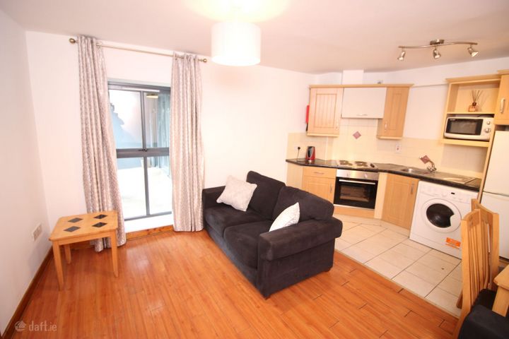 Apartment 13, Reeves Hall, Cork City Centre, Co. Cork
