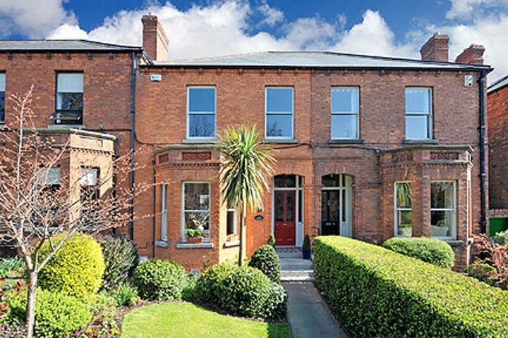 136 St Lawrence's Road, Clontarf, Dublin