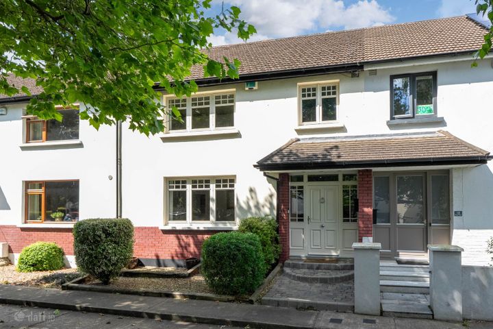 17 Dale Close, Stillorgan, Dublin
