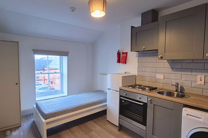 Apartment 5, 67 Henry Street, South Circular Road, Co. Limerick
