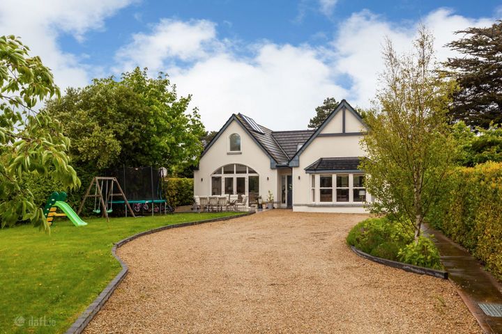 Penny Lodge, 38a Howth Road, Sutton, Dublin