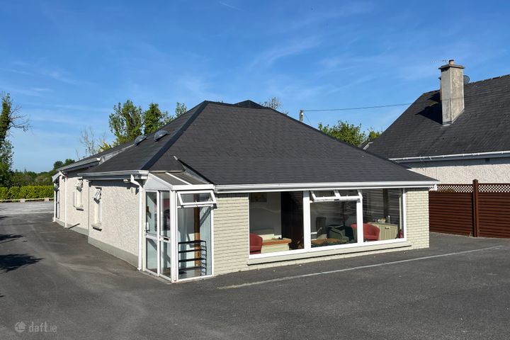 Roscommon Road, Athlone, Co Westmeath, N37WT18