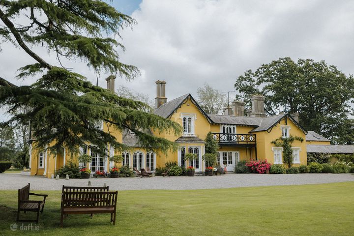 Martinstown House, Ballysax, The Curragh, Co. Kildare
