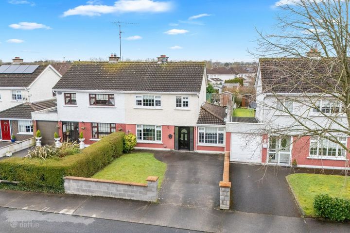 27 Troytown Heights, Navan, Co. Meath, C15R5C2