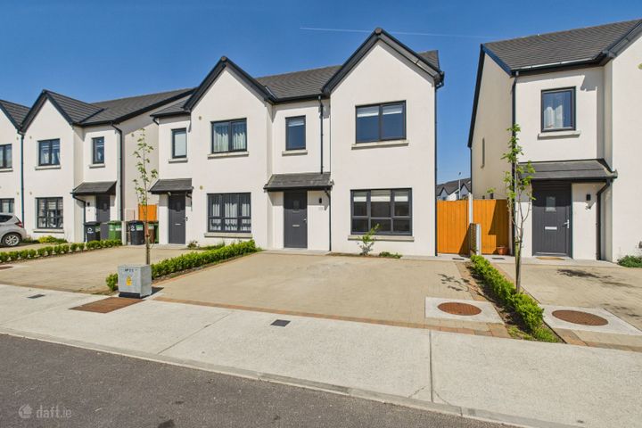 35 Ormond Drive, Six Cross Roads, Waterford, Waterford