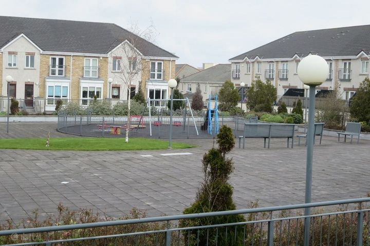 Lanesborough Mews, Dublin 11, Poppintree, Dublin 11