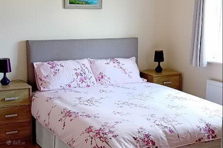 Sleaveen Road, Macroom, Co. Cork