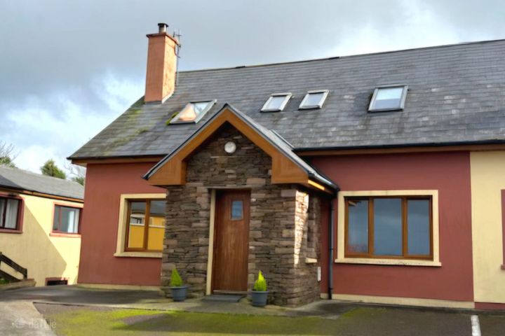 6 Tralee Bay Holiday Village, Aughacasla South, Camp, Aughacasla, Co. Kerry, V92PY03