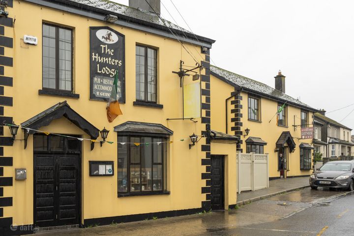 The Hunters Lodge, Newmarket on Fergus, Co. Clare, V95P921