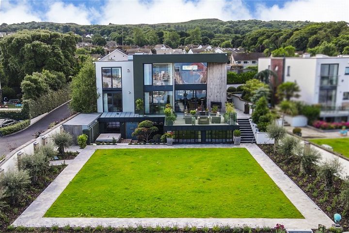 1 Thulla, Dunbo Hill, Howth, Co. Dublin, D13V089