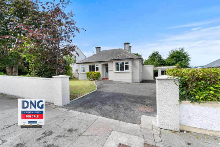 Omra, Pearse Road, Sligo, Co. Sligo, F91T3VH