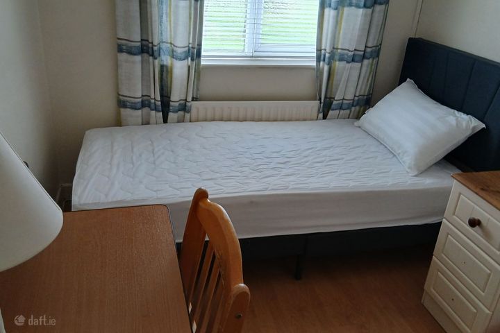 Sandyford Dublin 18, Leopardstown, Dublin 18