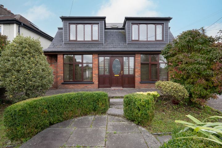 Evora, Togher Road, The Lough, Co. Cork, T12Y8C8