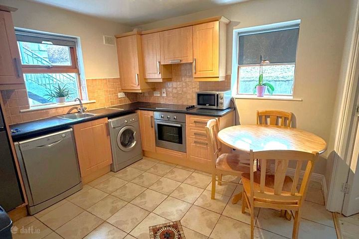 Apartment 14, Parkview Villas, Baltinglass Road, Blessington, Co. Wicklow, W91VY10