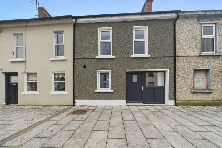 Kickham Street, Carrick-on-Suir, Co. Tipperary