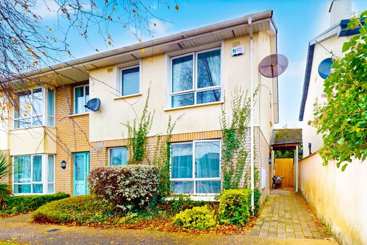 101 The Oaks, Ridgewood, Swords, Co. Dublin, K67TV08