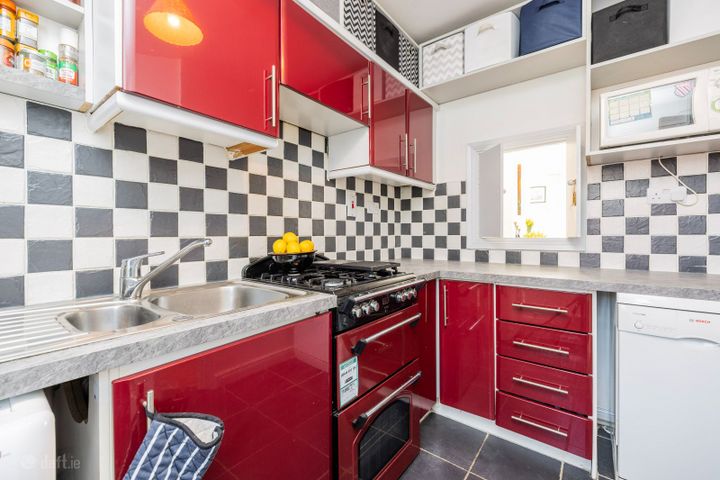 35 King's Inns Court, Phibsborough Road, Phibsborough, Dublin 7, D07P6C5 - Photo 3