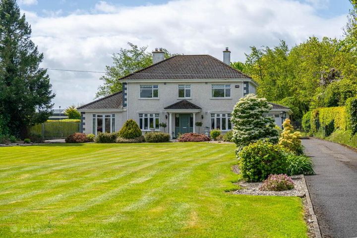 Halltown House, Hallstown, Skryne Road, Ratoath, Co. Meath, A85XN82