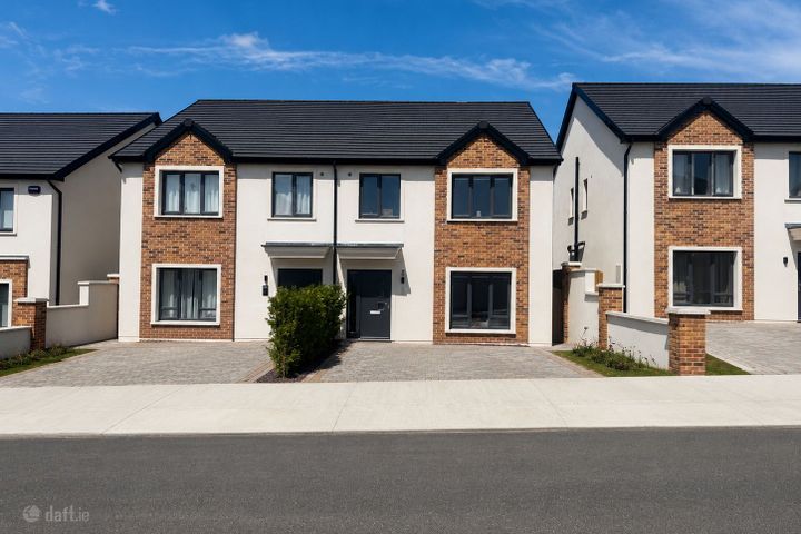 Na Cairéil, Ballinroad, Dungarvan, Co. Waterford