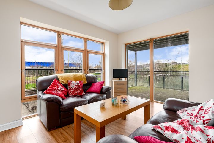 20 Killeen Hall, Killeen Road, Dublin 10 - Photo 2