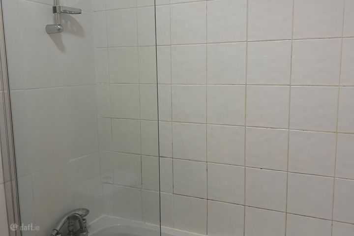 Diswellstown Rd, Porterstown, Dublin 15