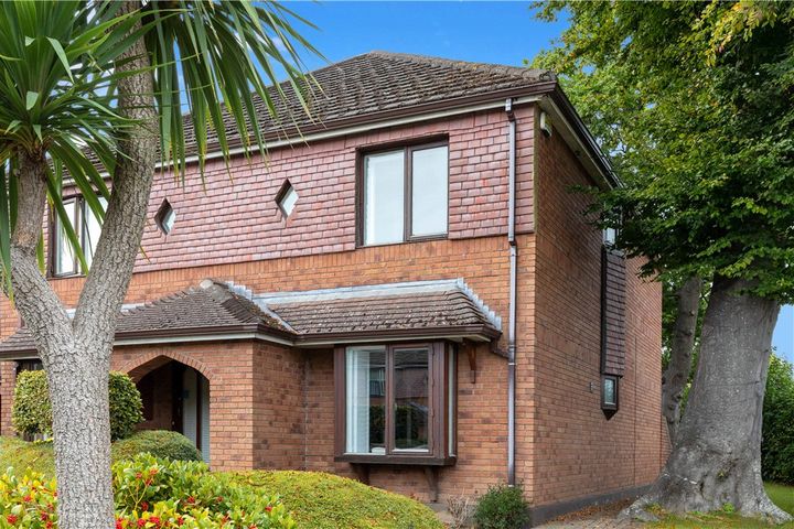 1 Cedar Square, Grove Avenue, Blackrock, Co. Dublin, A94 PV32