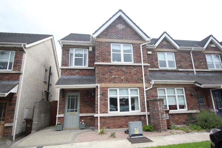 Latchford Park, Clonee, Clonee, Dublin 15