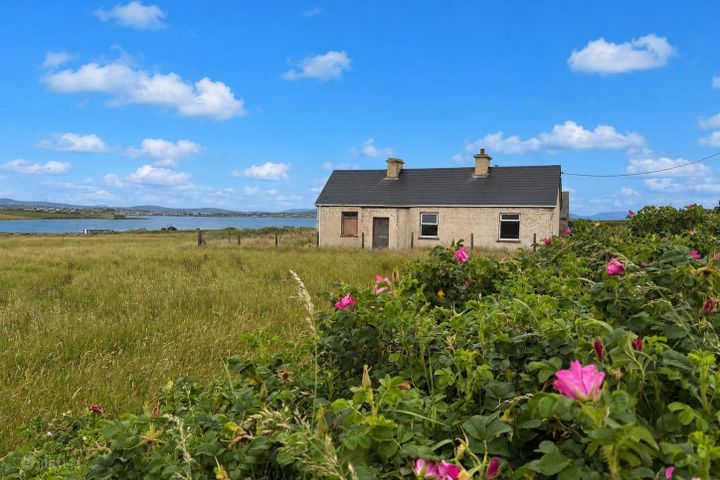 Emlybeg South, Binghamstown, An Geata Mor, Co. Mayo, F26C6N4