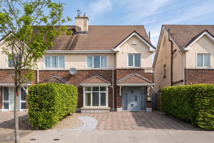 13 Forest Mill Crescent, Bealnamulla, Athlone, Co. Roscommon, N37E8K5
