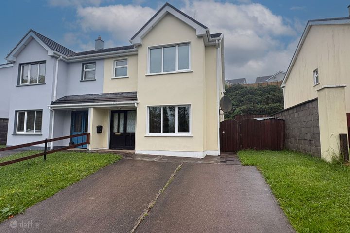 75 The Hermitage, Millstreet Road, Macroom, Co. Cork, P12X431