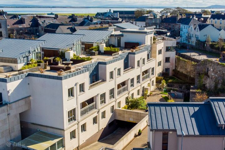 Luxury Two Bed 2 Bath Apartment, Semple Mill, Parkavara, Galway City Centre, Co. Galway