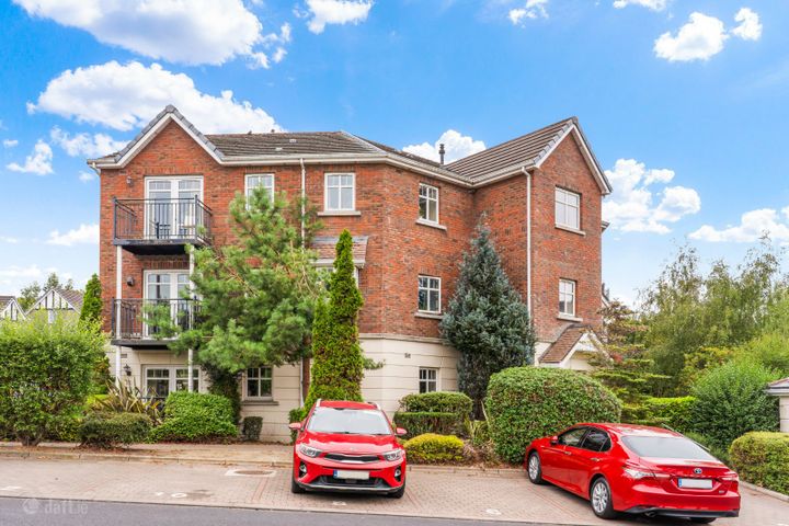 8 Stocking Wood Copse, Stocking Avenue, Rathfarnham, Dublin 16, D16WK12