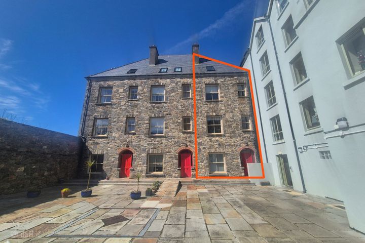 Townhouse 3, Hector Street Mills, Frances Street, Kilrush, Co. Clare, V15HD66