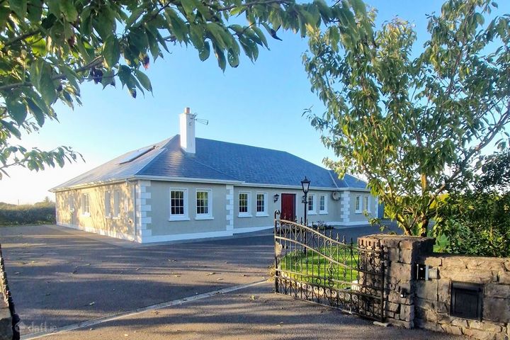 Bohalas, Ballaghaderreen, Co. Roscommon, F45VF20