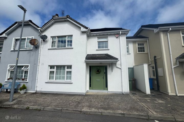 6 Wallis Street, Mountrath, Mountrath, Co. Laois, R32FR64