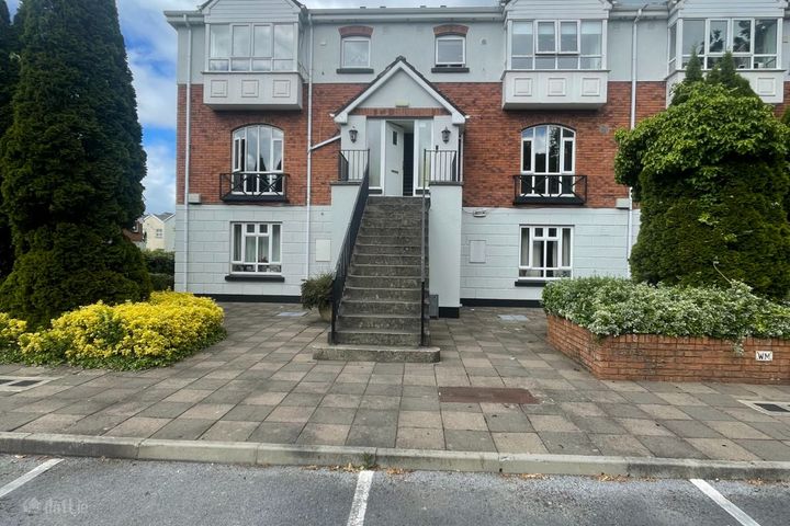 17 Springfield Orchard, Ennis, Co. Clare