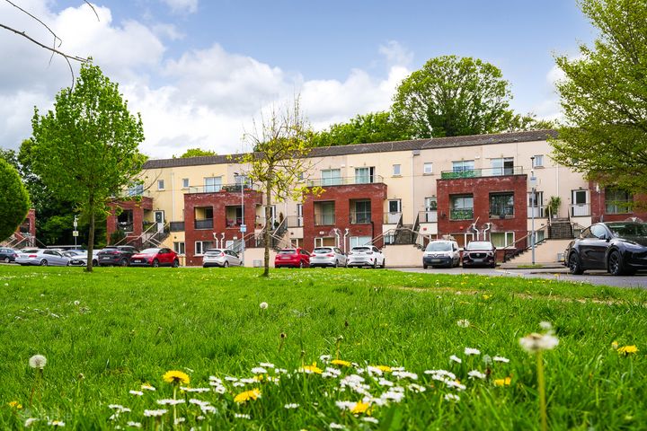 33 Millrace Park, Saggart, Co. Dublin
