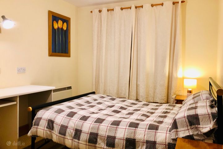 Renmore, Lurgan Park, Galway City Centre