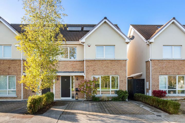 24 Diswellstown Drive, Hamilton Park, Dublin 15, D15XHY9